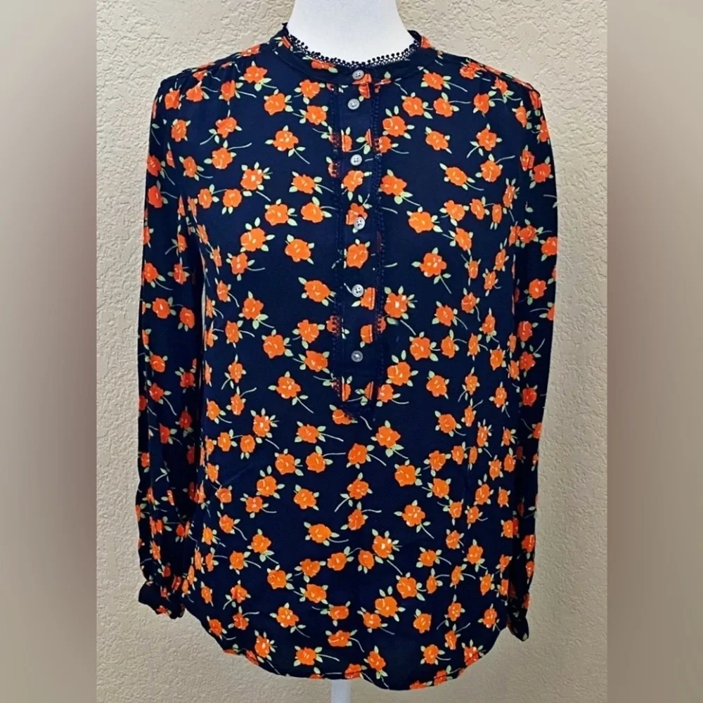 J. Crew Dark Navy Blouse Poppy Fields Floral Print. Size. XS. 1/2 Button Up.